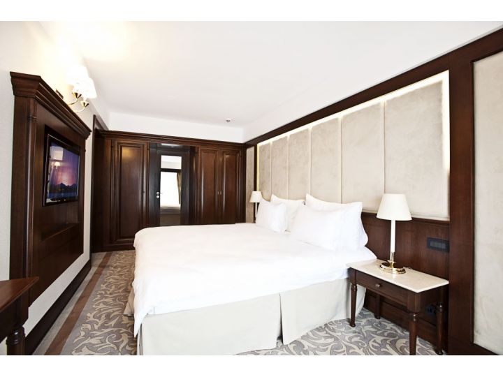 Hotel International, Sinaia - imaginea 