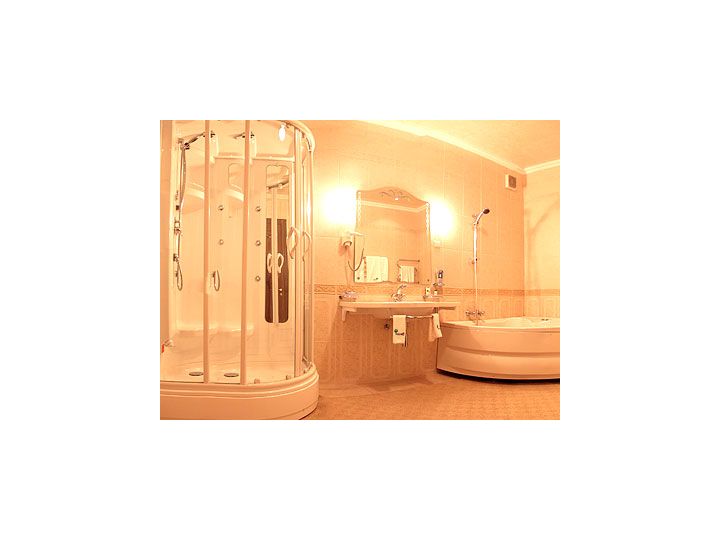 Hotel Codru, Moldova - imaginea 