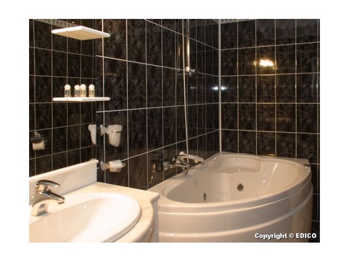 Hotel Coroana de Aur, Bistrita - imaginea 