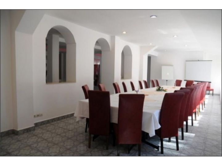 Hotel Cristal Stadion, Sinaia - imaginea 