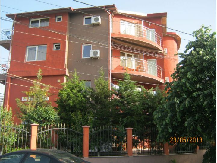 Vila La Famiglia, Eforie Nord - imaginea 