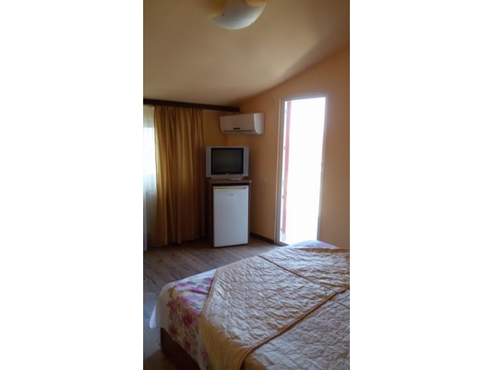 Vila La Famiglia, Eforie Nord - imaginea 