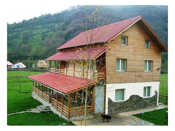 Pensiunea Roua Muntilor, Moroeni - imaginea 