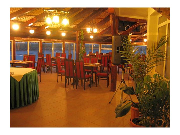Hotel Sunrise, Crisan - imaginea 