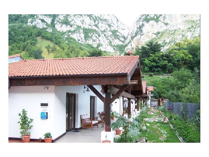 Pensiunea La Dolce Vita, Baile Herculane - imaginea 
