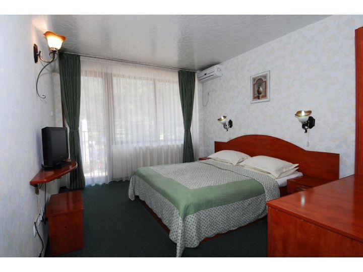 Pensiunea Select, Baile Herculane - imaginea 