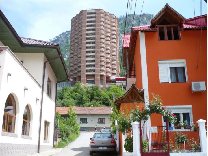 Vila Adonis, Baile Herculane - imaginea 