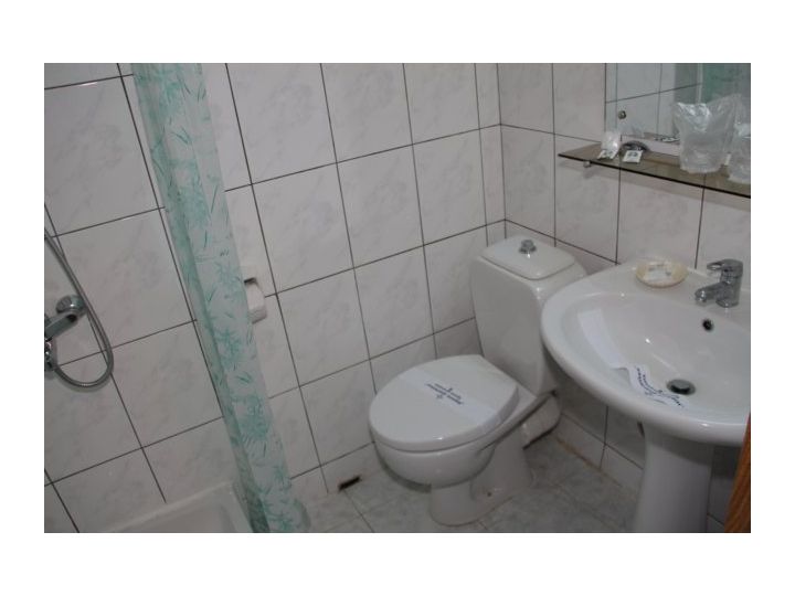Hotel Q, Neptun - imaginea