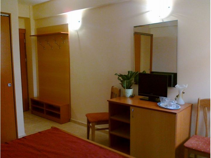 Hotel Elegance, Mamaia - imaginea 