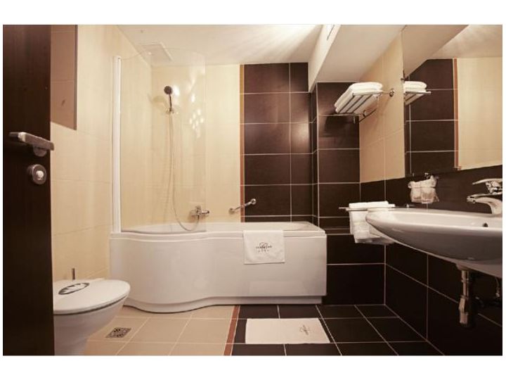 Hotel Clermont, Covasna Oras - imaginea 