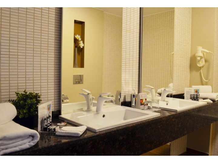 Hotel Ramada Plaza, Craiova - imaginea 