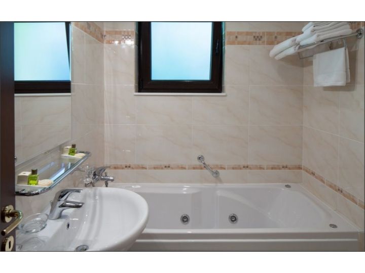 Hotel Regal, Sinaia - imaginea 