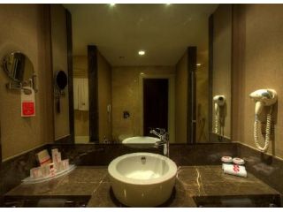 Hotel Ramada Plaza, Antalya - 3