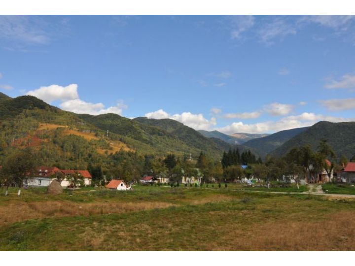 Pensiunea Florina, Poiana Marului - imaginea 