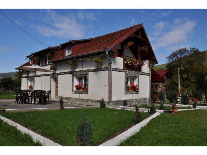 Pensiunea Florina, Poiana Marului - imaginea 