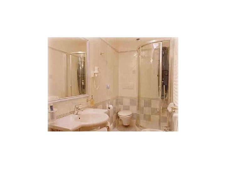 Hotel 69 Manin Street Deluxe B&B, Roma - imaginea 