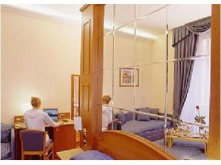Hotel 69 Manin Street Deluxe B&B, Roma - 1