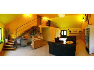 Hostel Doua Salcii, Aiud - 1