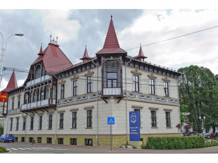 Hotel Carol, Vatra Dornei - imaginea 