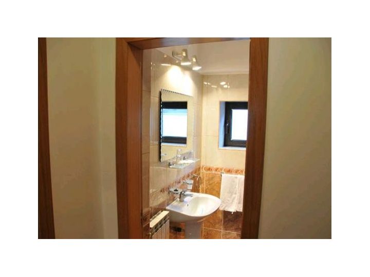 Pensiunea Nr 107, Predeal - imaginea 