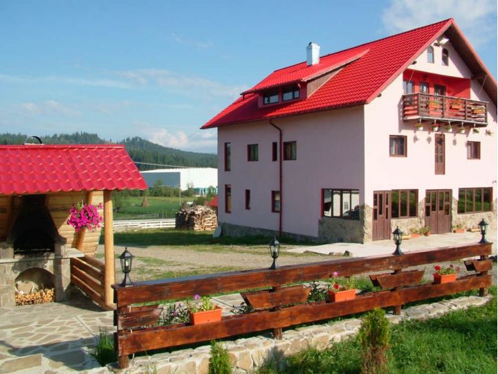 Pensiunea Poiana Negri, Dorna Candrenilor - imaginea 