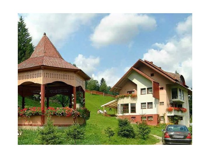 Pensiunea Casa Lucretia, Vama - imaginea 