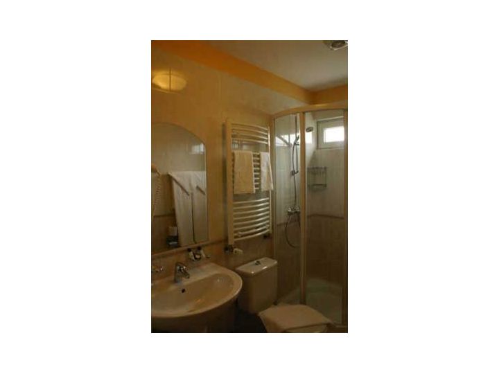 Hotel Manoir Mignon, Campulung Moldovenesc - imaginea 