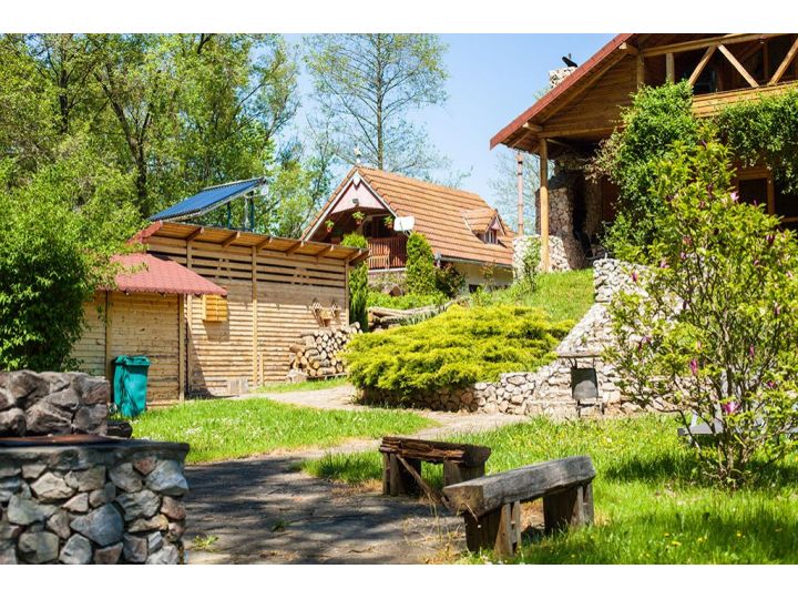 Cabana Casa De Vacanta Valisoara, Livezile - imaginea
