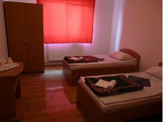 Hostel Moara Cu Noroc, Arad oras - 3