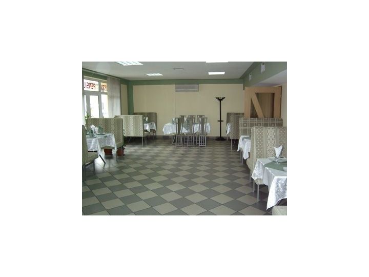 Hotel Queen, Arad oras - imaginea 