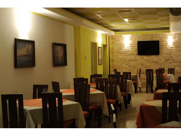 Hotel Riga, Arad oras - imaginea 