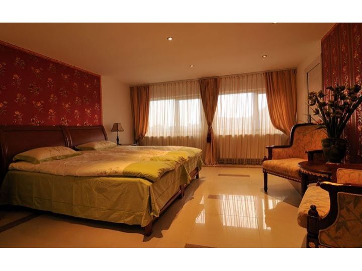 Hotel Rusco, Paulis - imaginea 