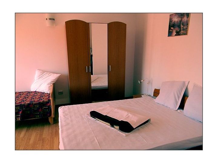 Pensiunea Piscul Soarelui, Godeni - imaginea 