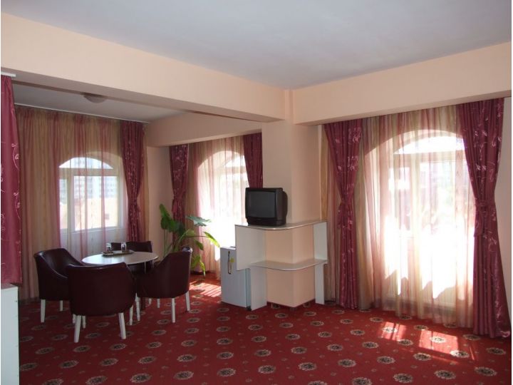 Hotel Carmen, Pitesti - imaginea 