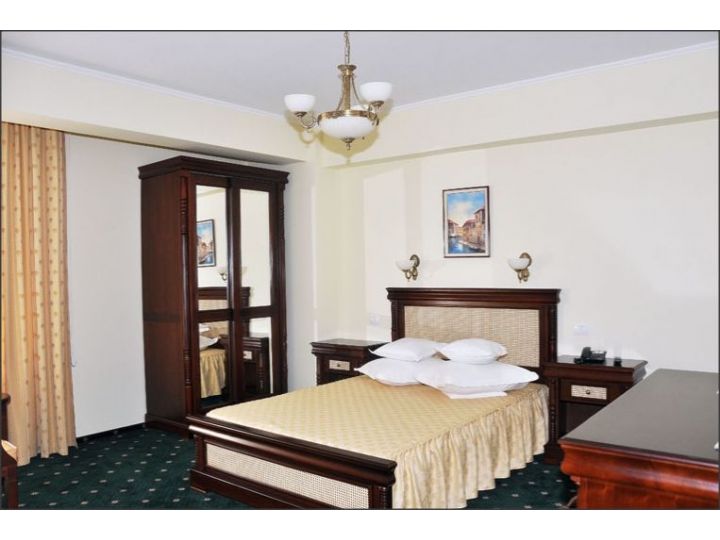 Hotel Victoria, Pitesti - imaginea 