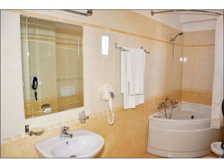 Hotel Victoria, Pitesti - imaginea 