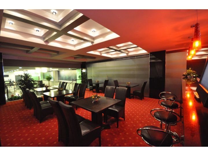 Hotel Emd Tennis Academy, Bacau Oras - imaginea 