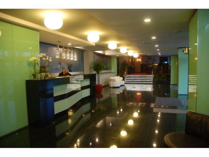 Hotel Emd Tennis Academy, Bacau Oras - imaginea 