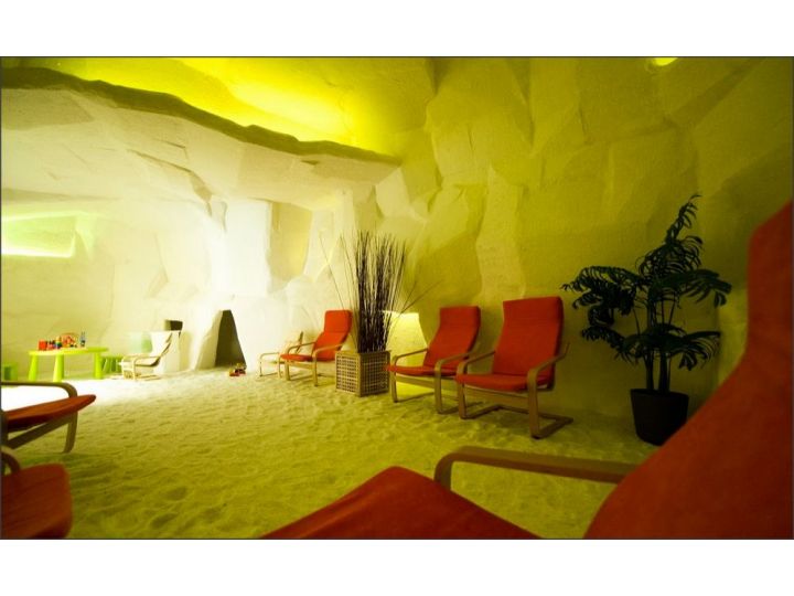Hotel Ceres, Baile 1 Mai - imaginea