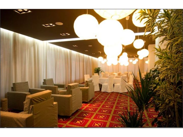 Hotel Ceres, Baile 1 Mai - imaginea