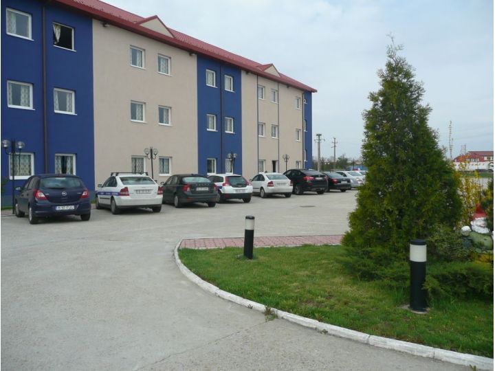 Hotel Iris, Bors - imaginea 