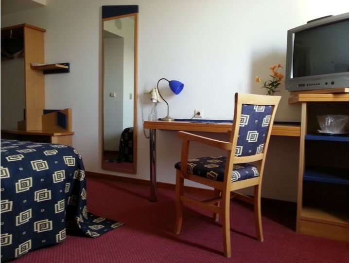 Hotel Iris, Bors - imaginea 