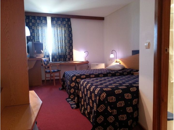 Hotel Iris, Bors - imaginea 