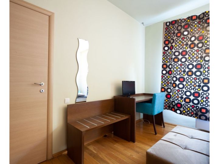 Hotel Living In ApartHotel, Oradea - imaginea 