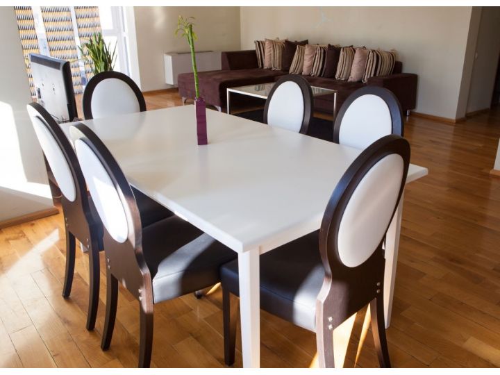 Hotel Living In ApartHotel, Oradea - imaginea 