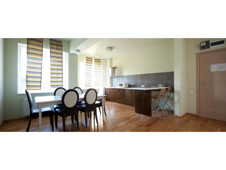 Hotel Living In ApartHotel, Oradea - imaginea 
