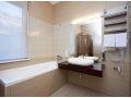 Hotel Living In ApartHotel, Oradea - thumb 14