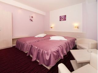 Hotel Nevis, Oradea - 3