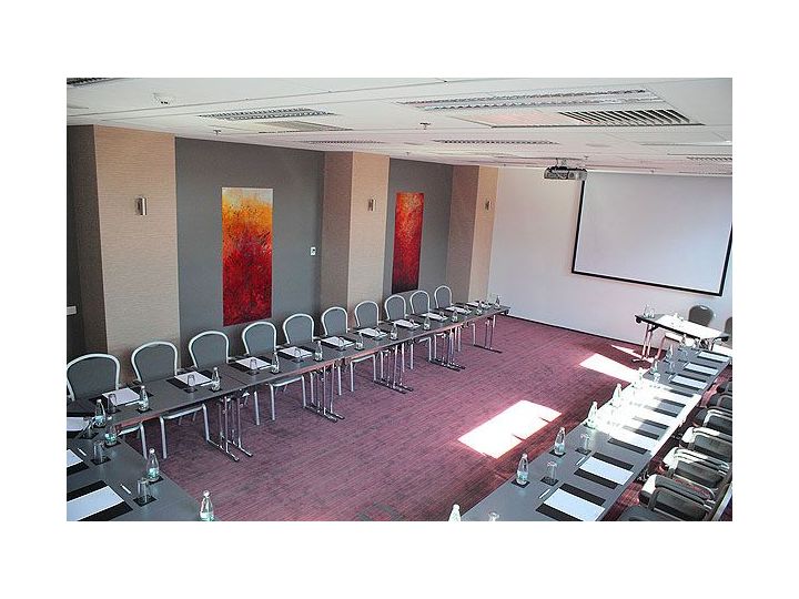Hotel Ramada, Oradea - imaginea 