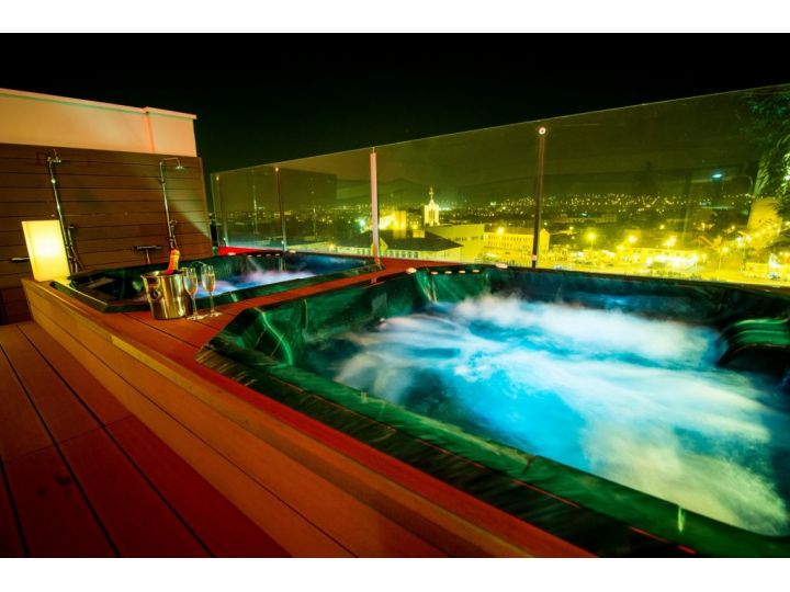 Hotel Ramada, Oradea - imaginea 